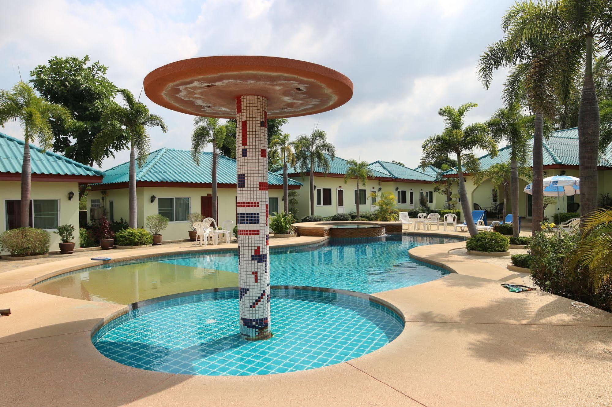 Ponderosa Resort Nong Prue ภายนอก รูปภาพ